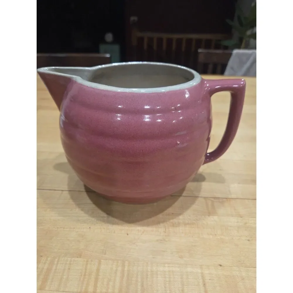 Vintage Watt Pottery Rosie Pink Ribbed Beehive Grooves Ice Lip Pitcher